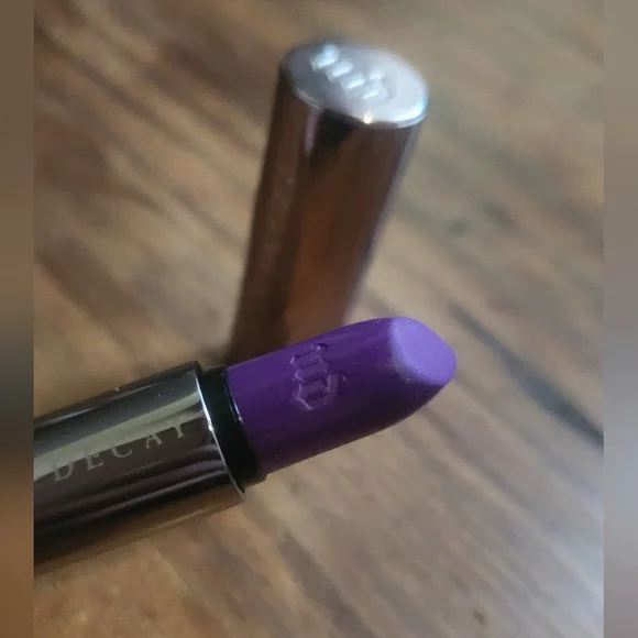 Pandemonium Mega Matte Vice Lipstick Urban Decay Full Size - Picture 5 of 10